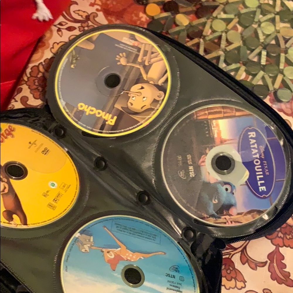 100 CD’s - Picture 2 of 8